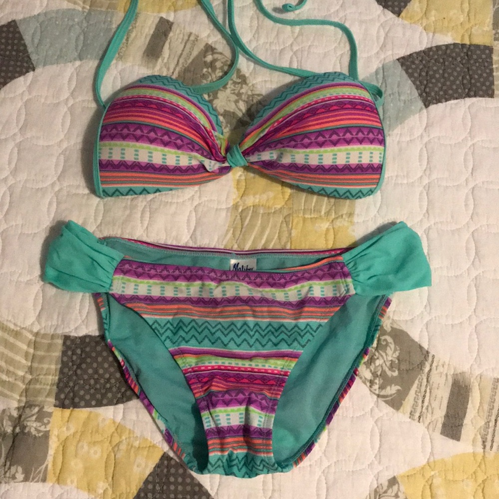 NWOT Malibu bikini set